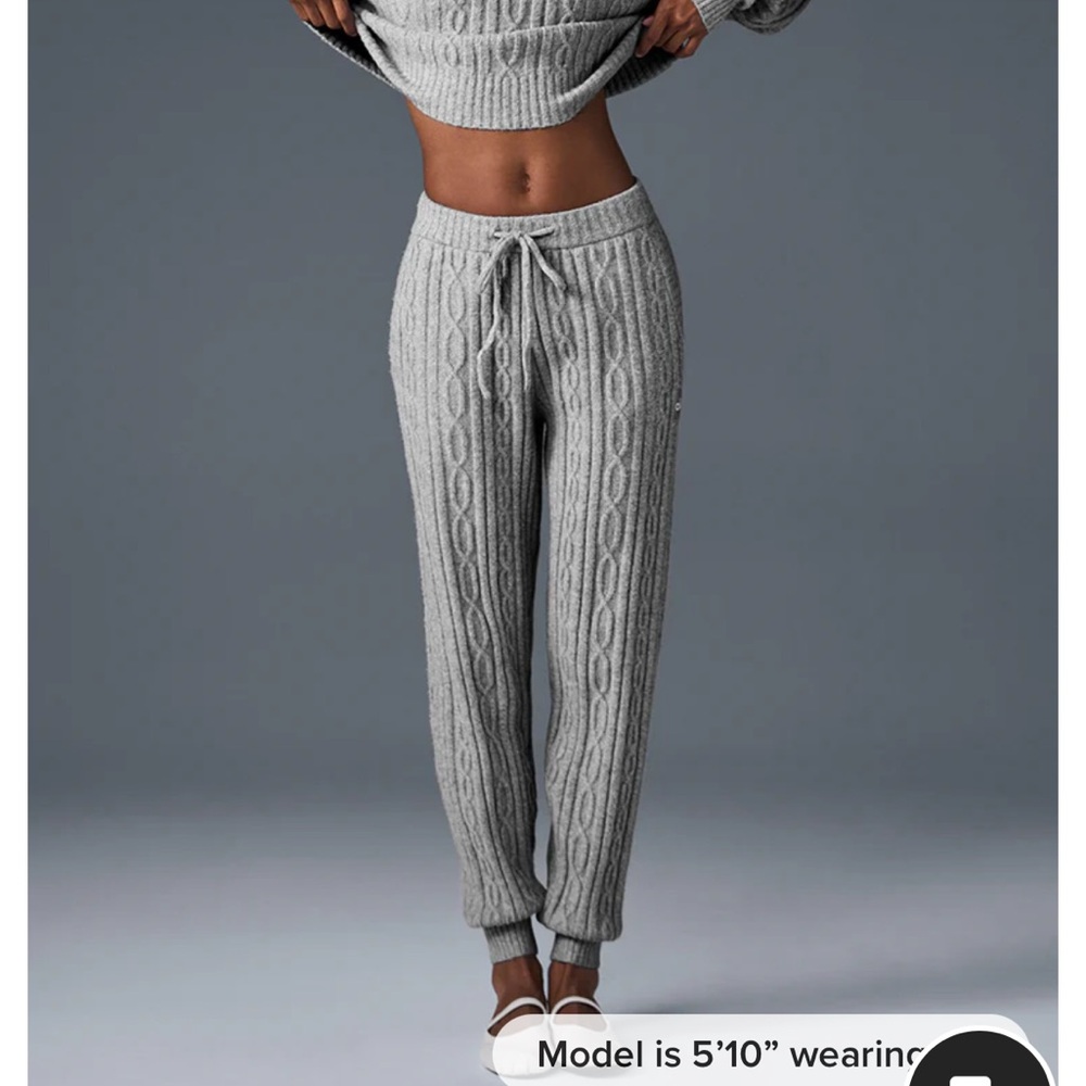 NWT Alo Yoga Cable Knit Winter Bliss Pant Size S $148